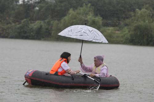 關(guān)于夫妻風(fēng)雨同舟的句子